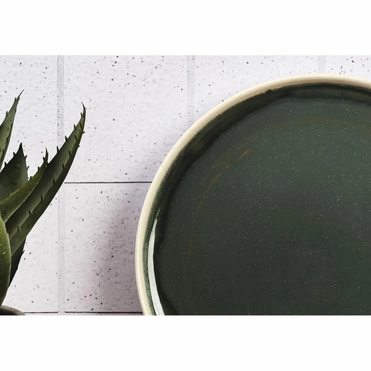 Bjorn Assiettes^6 Assiettes Oxygen gris/vert bouteille/beige - D.27 cm