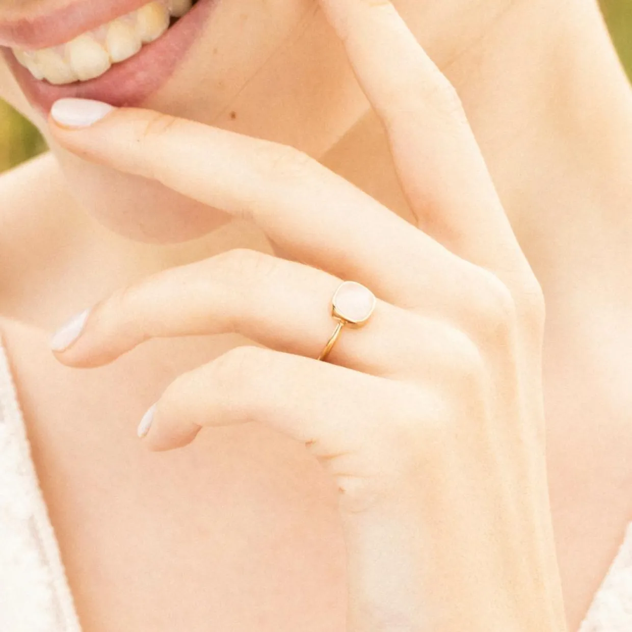 Bague Ella Quartz en laiton doré-Moonstone New