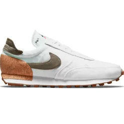 Homme Nike Baskets^Baskets Daybreak Type blanc/marron