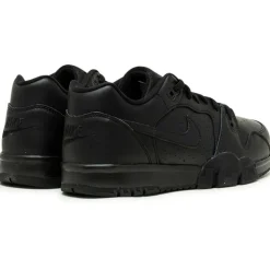 Homme Nike Baskets^Baskets en Cuir Cross Trainer Low noires