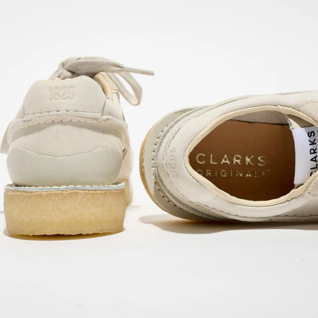 Femme Clarks Baskets^Baskets en Velours de Cuir Tor Run écrues