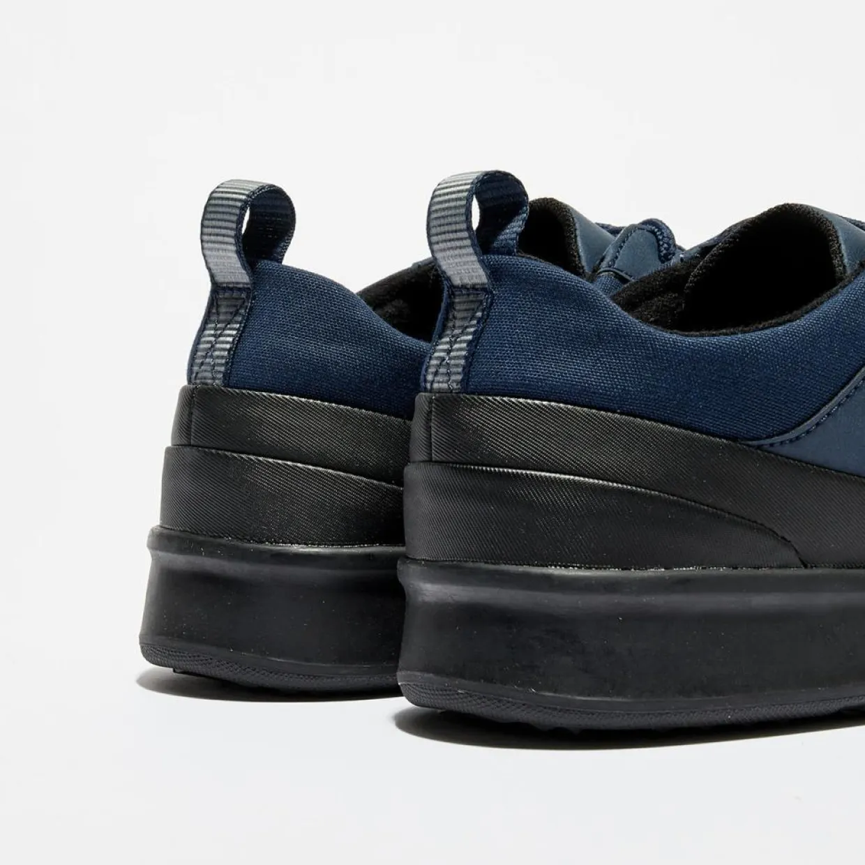 Homme Lacoste Baskets^Baskets Explorateur Sport 417 2 Q4 bleu marine/noir