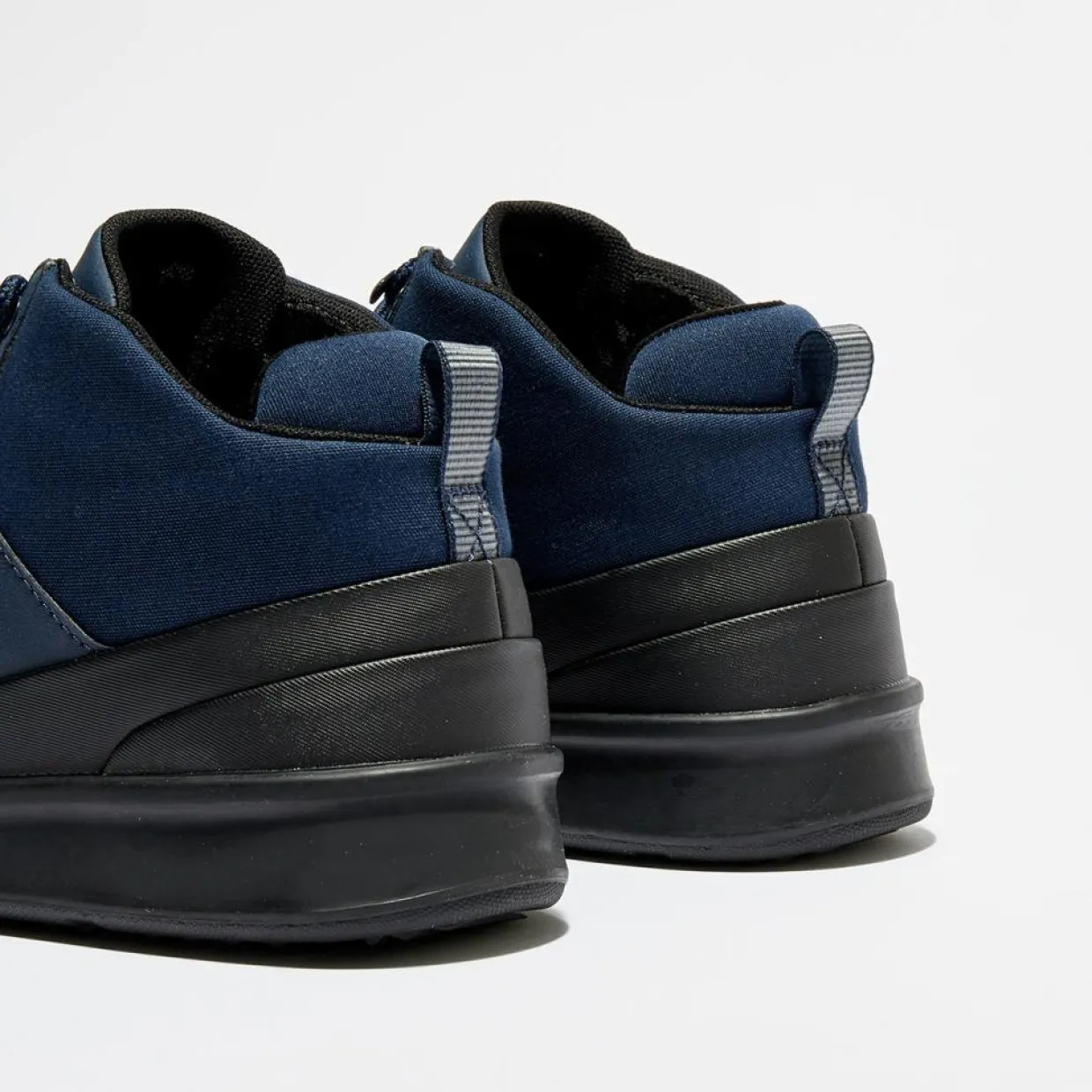 Baskets Explorateur Spt Mid 417 2 Q4 bleu marine/noir-Lacoste Clearance