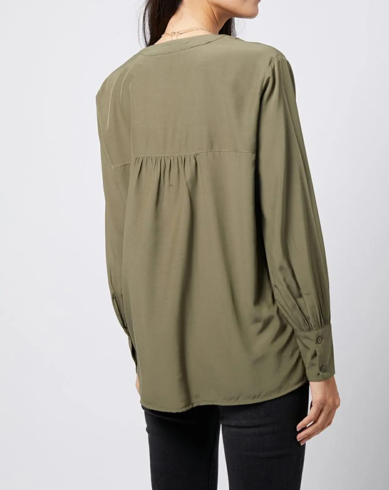 Femme Esprit Tops Et Blouses^Blouse à encolure en V lenzing™ ecovero™ kaki clair
