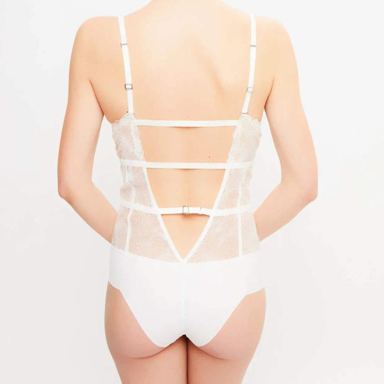 Body triangle coques Elements blanc-La Perla Best