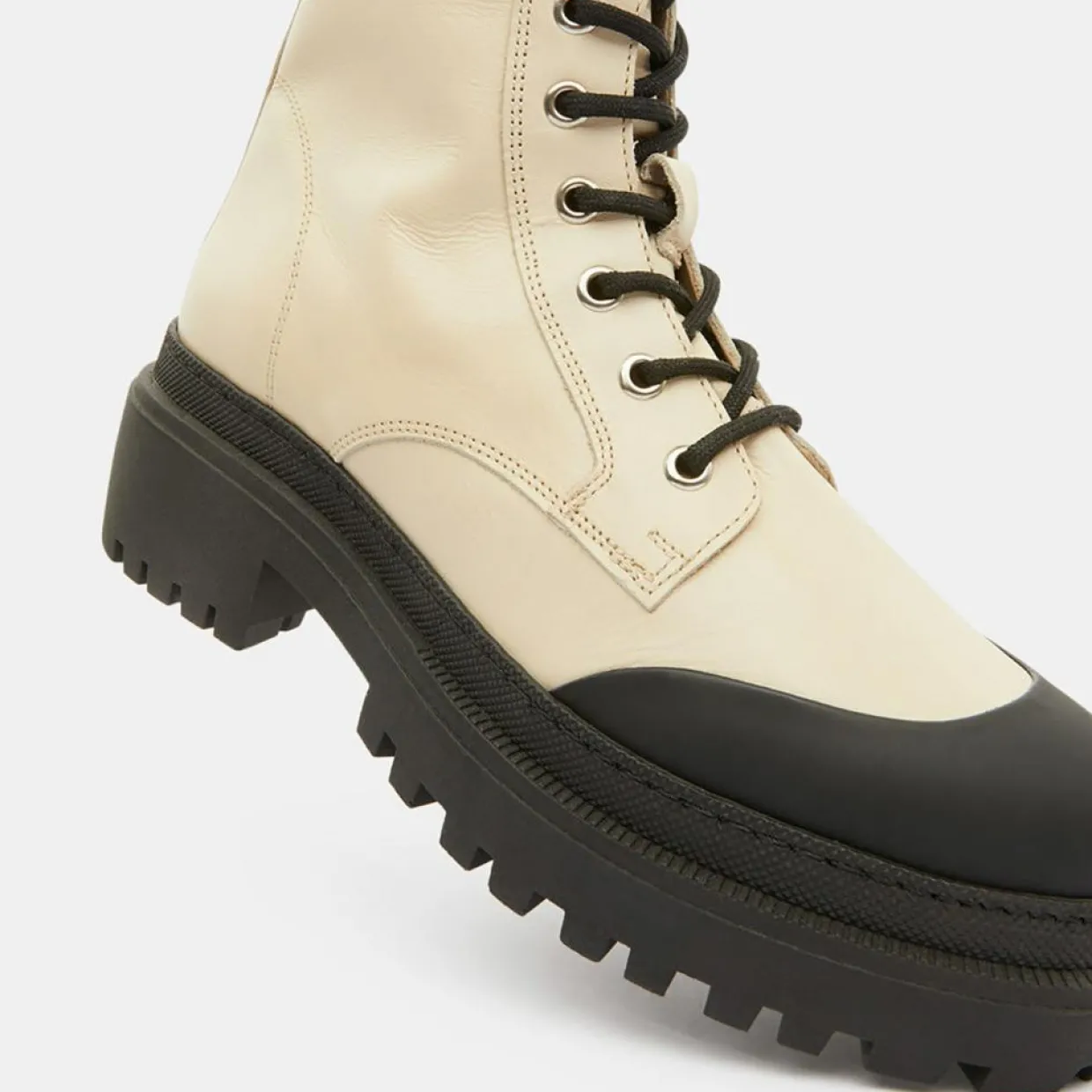 Boots en Cuir à lacets contrastées beiges - Talon 4,5 cm-Galeries Lafayette Online