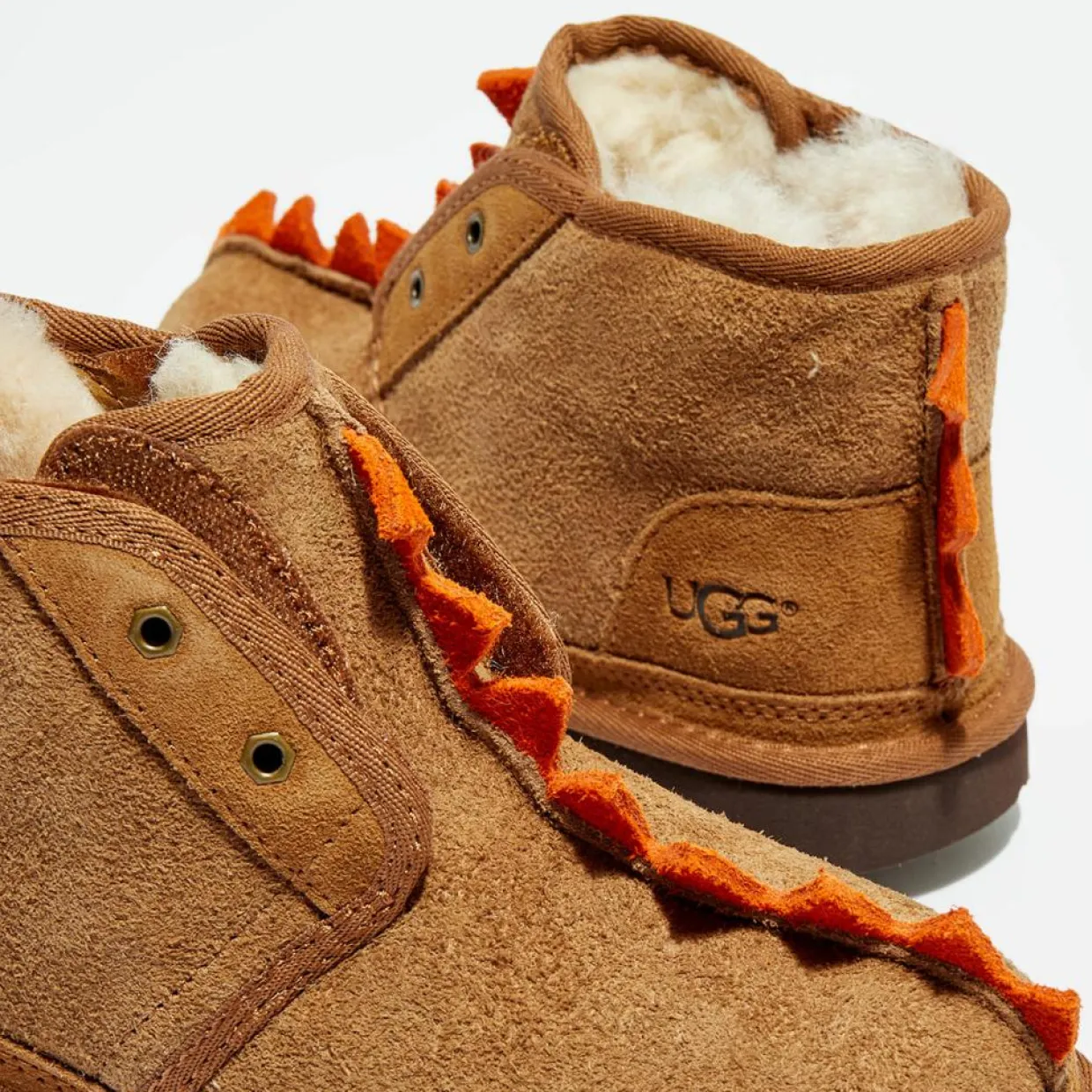 Enfant Ugg Fille^Boots fourrées Laine en Velours de Cuir Dydo Neumel II beige moyen