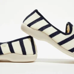 Chaussons charentais fourrés en Laine rayés blancs-Apologie Studio Hot