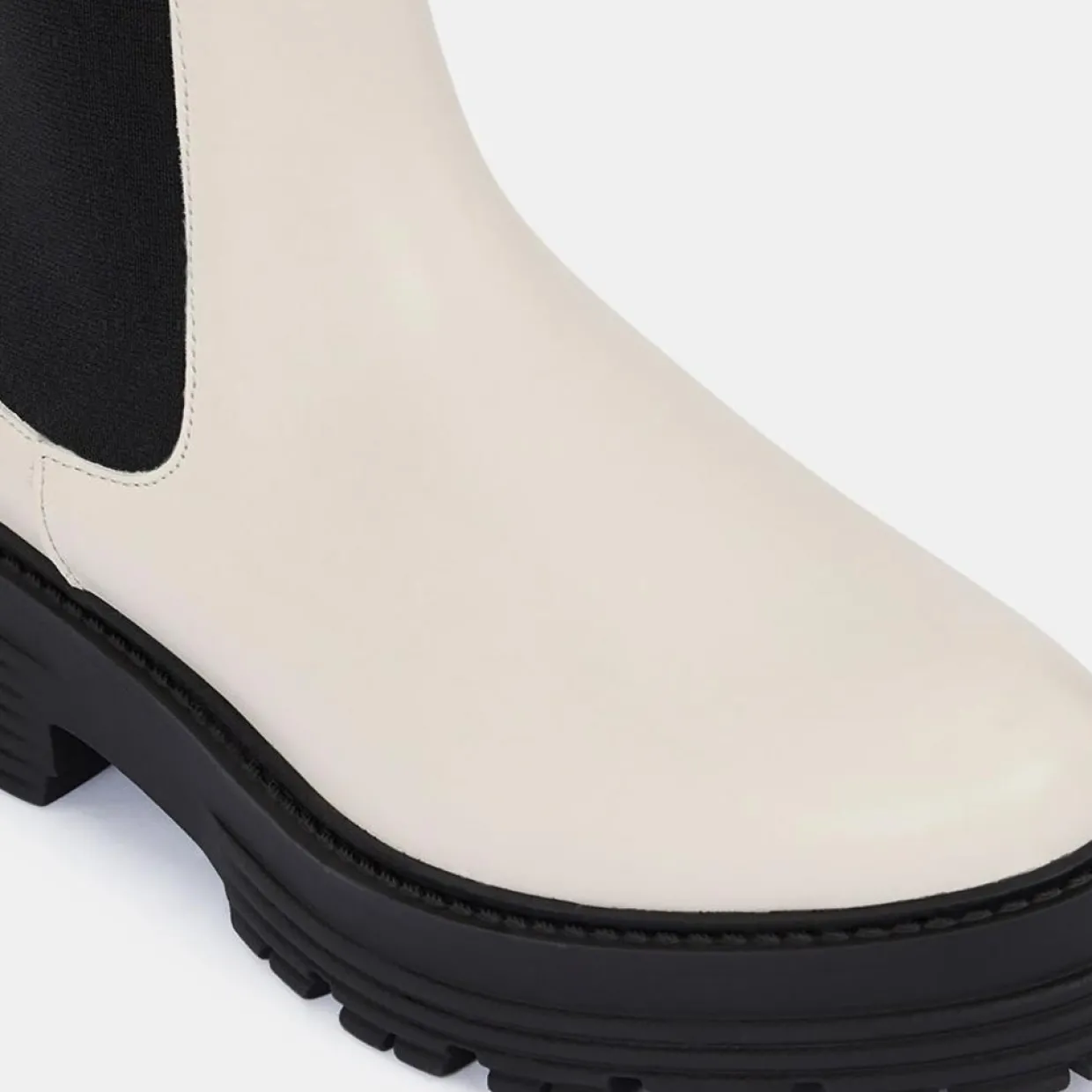 Femme Galeries Lafayette Bottines^Chelsea boots en Cuir beiges - Talon 4 cm