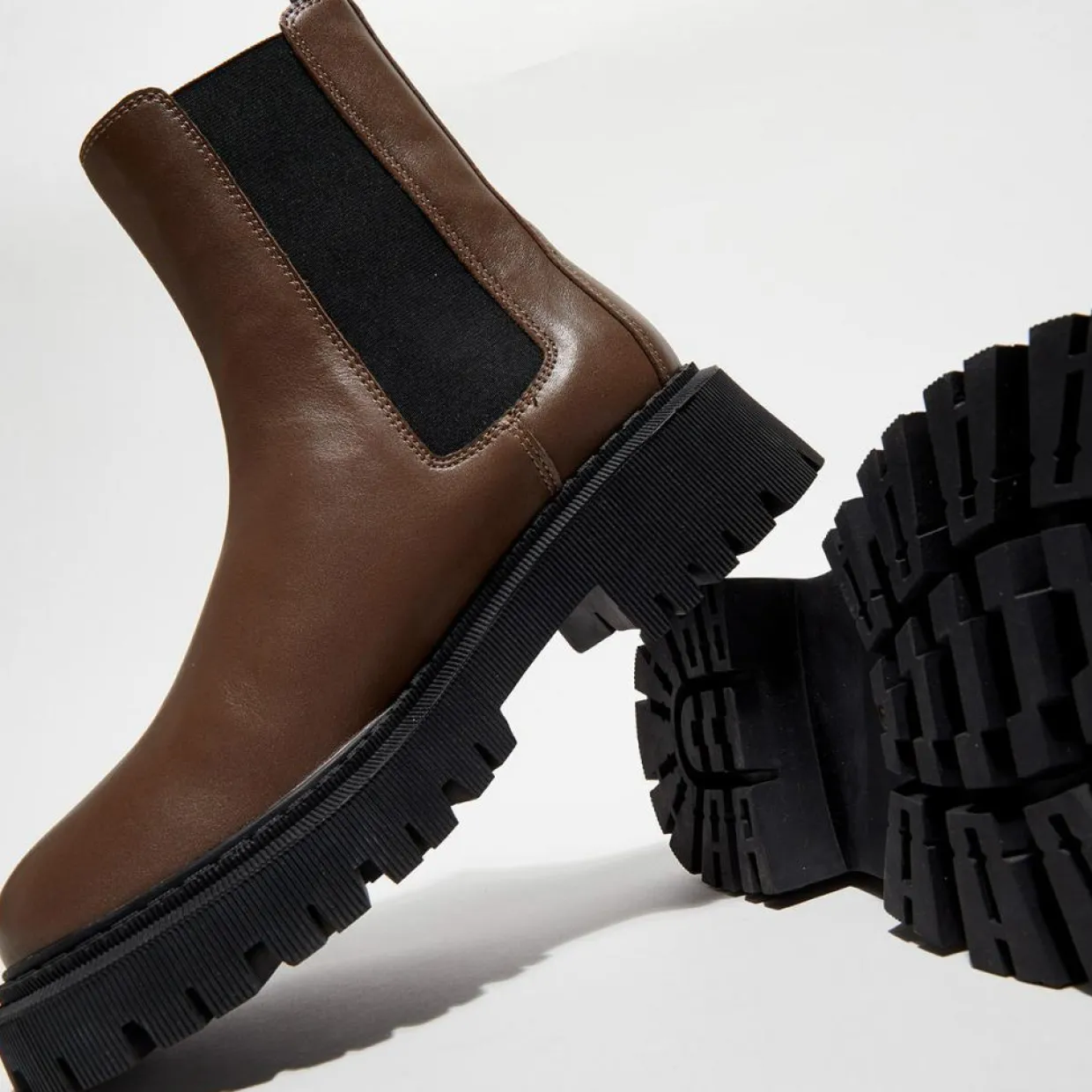 Femme Mi/Mai Bottines^Chelsea Boots en Cuir Chunky marron