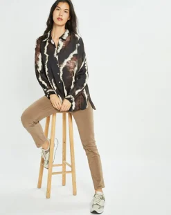 Chemise satinée Plume imprimée café-Lauren Vidal Outlet
