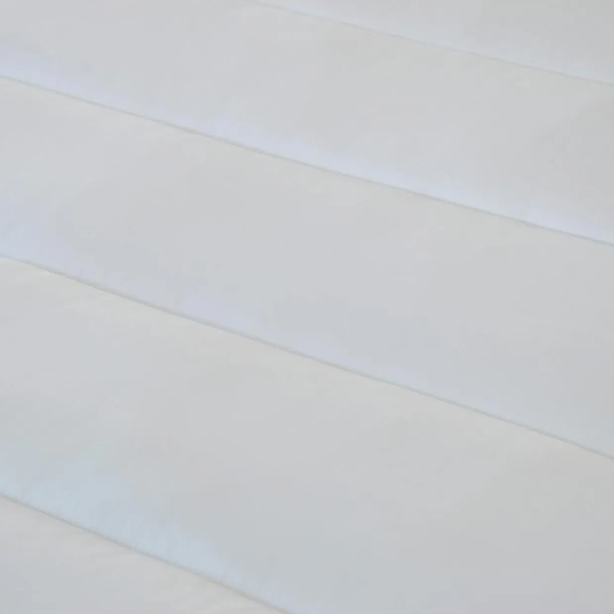 Hypsom Couettes^Couette Synthétique Kokoon 400gr/m² blanche - 200x200 cm