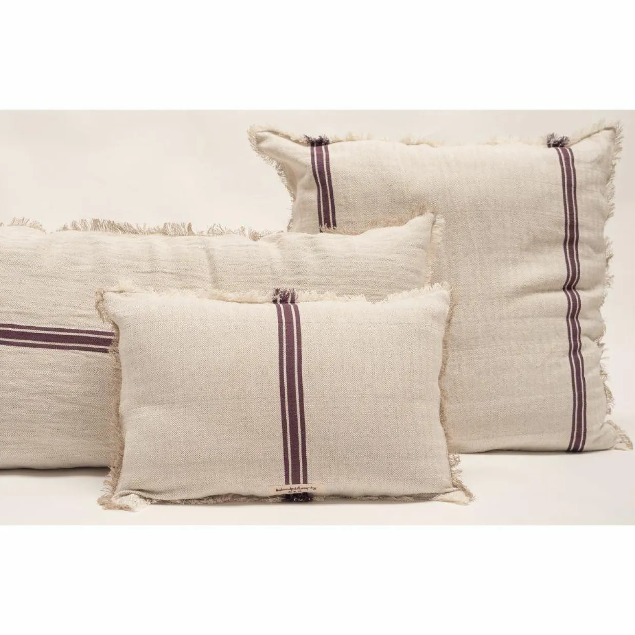 Bed and Philosophy Coussins, Galettes De Sièges^Coussin en lin & coton chevron blanc/violet 40x60cm