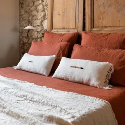 Bed and Philosophy Linge De Lit, Ensembles^Coussin en lin terre brûlée 80x80cm