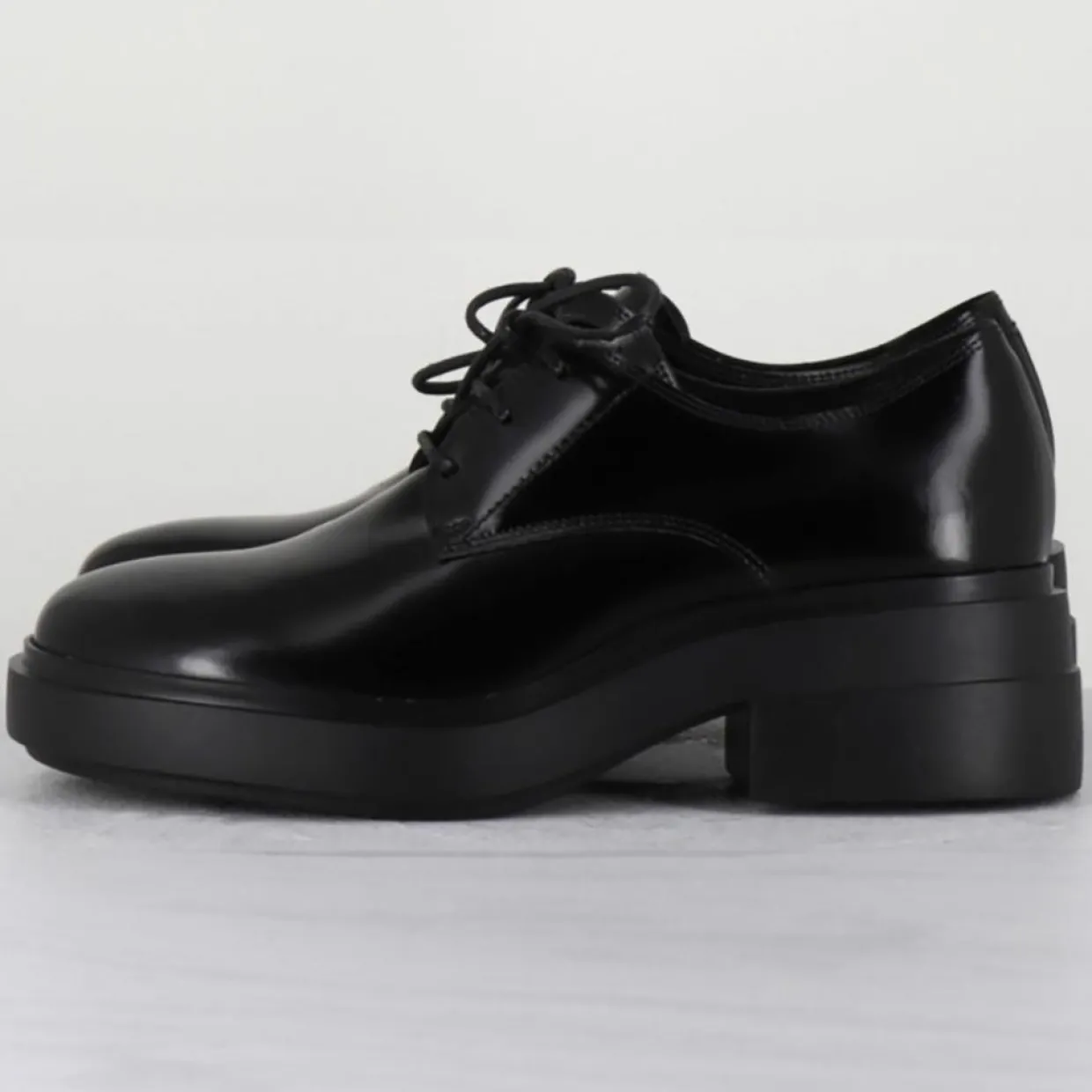 Femme Vic Matie Derbies^Derbies en Cuir noires - Talon 5.5 cm