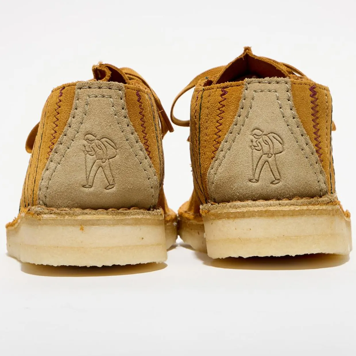 Derbies en Velours de Cuir Desert Trek ocre-Clarks Sale