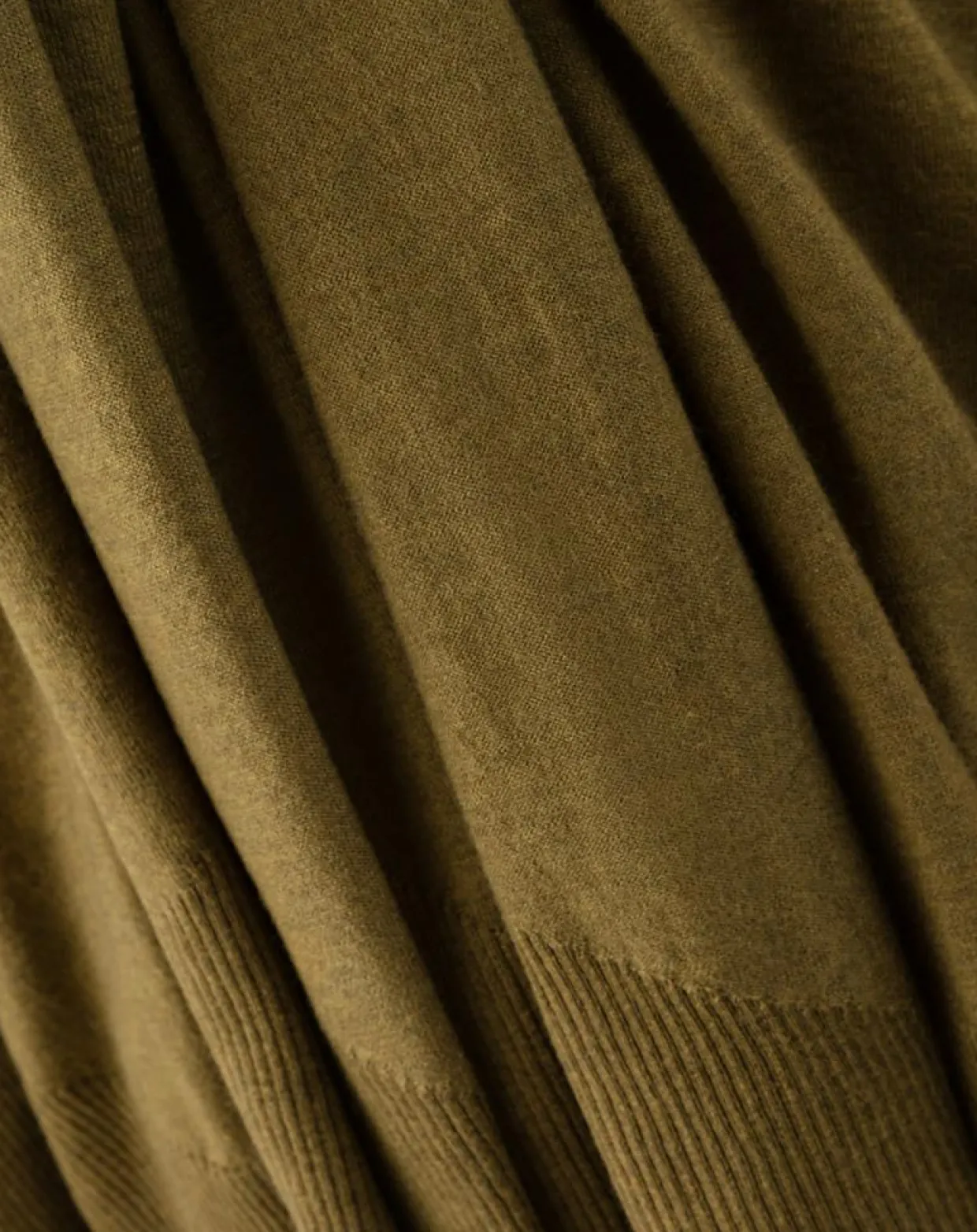 Echarpe en Laine mélangée Maya olive - 224x53 cm-Indies
