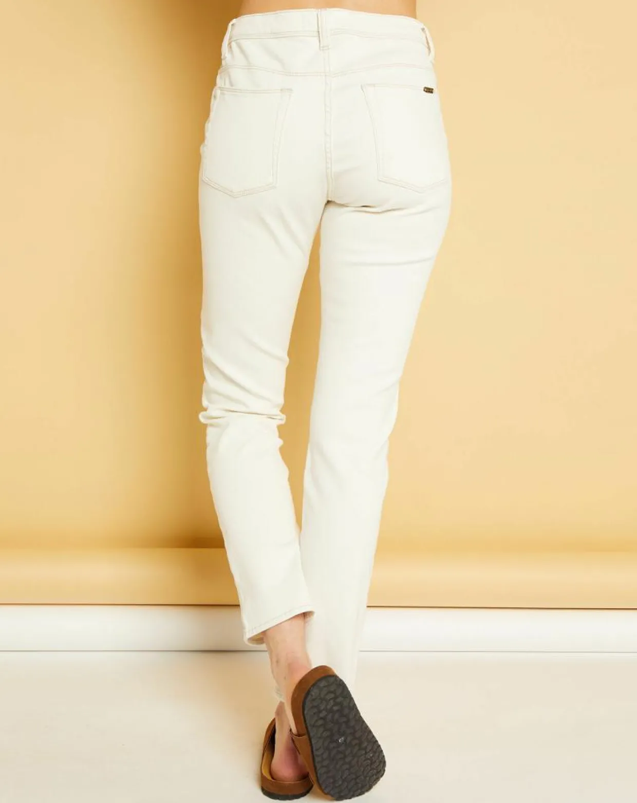 Jean droit Gisele sable blanc-Acquaverde Discount