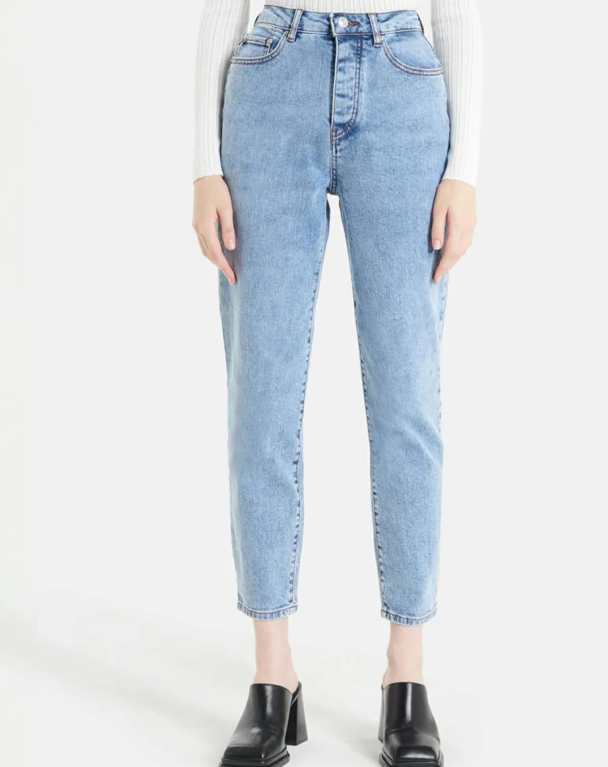 Femme Zapa Jeans^Jean mom Jane bleach