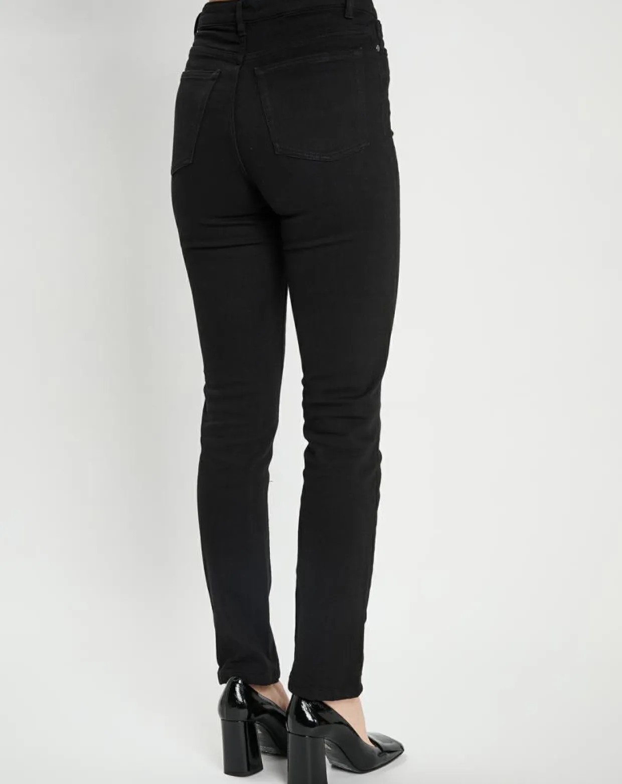 Jean Regular noir-Galeries Lafayette Hot