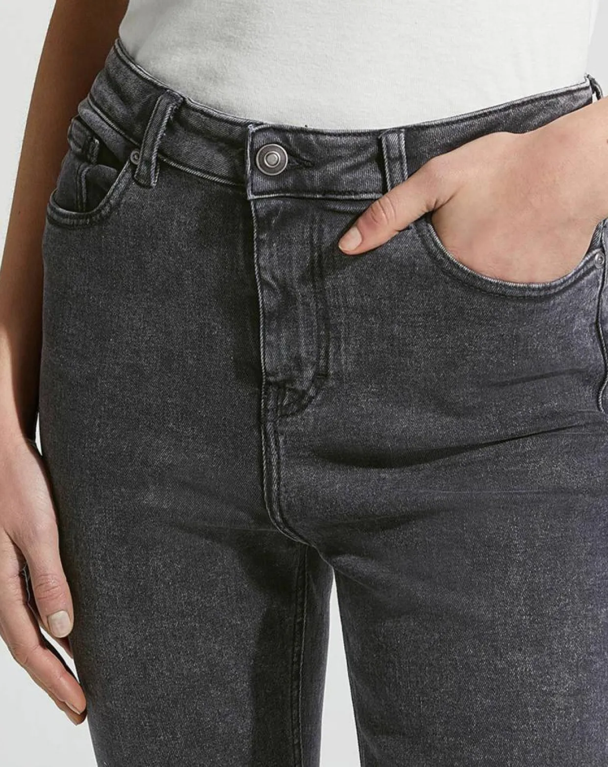 Jean Slim gris-Galeries Lafayette Hot