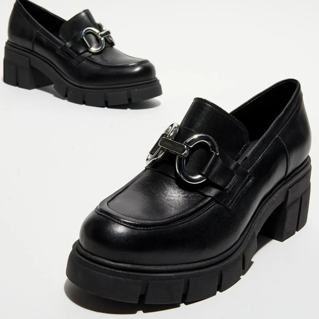 Mocassins en Cuir Bijoux noirs - Talon 6 cm-Galeries Lafayette Online