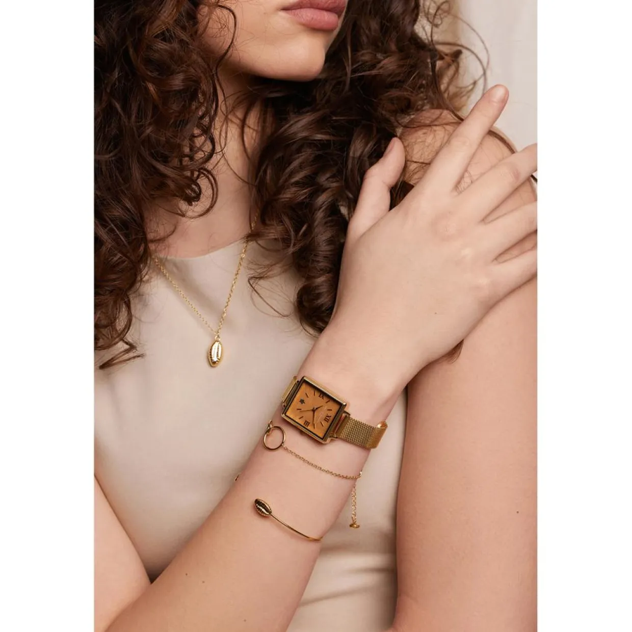 Montre Femme Boracay en Acier dorée-Amelia Parker