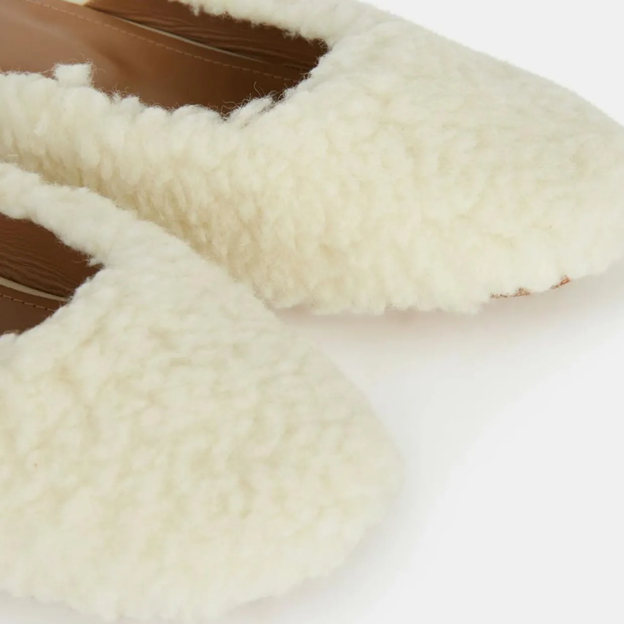 Femme Flattered Sandales Plates^Mules Malva beiges