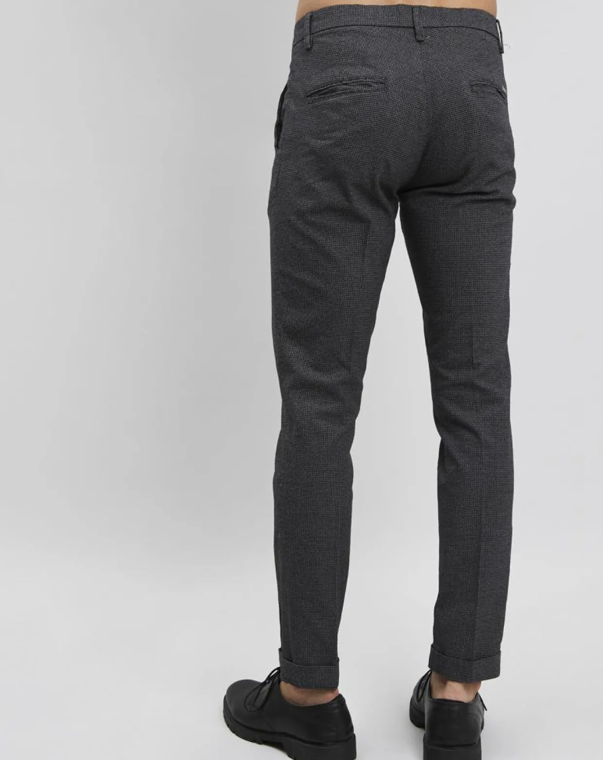 Pantalon de costume slim Pablo imprimé micro pied-de-poule noir/gris-Bruun et Stengade Sale