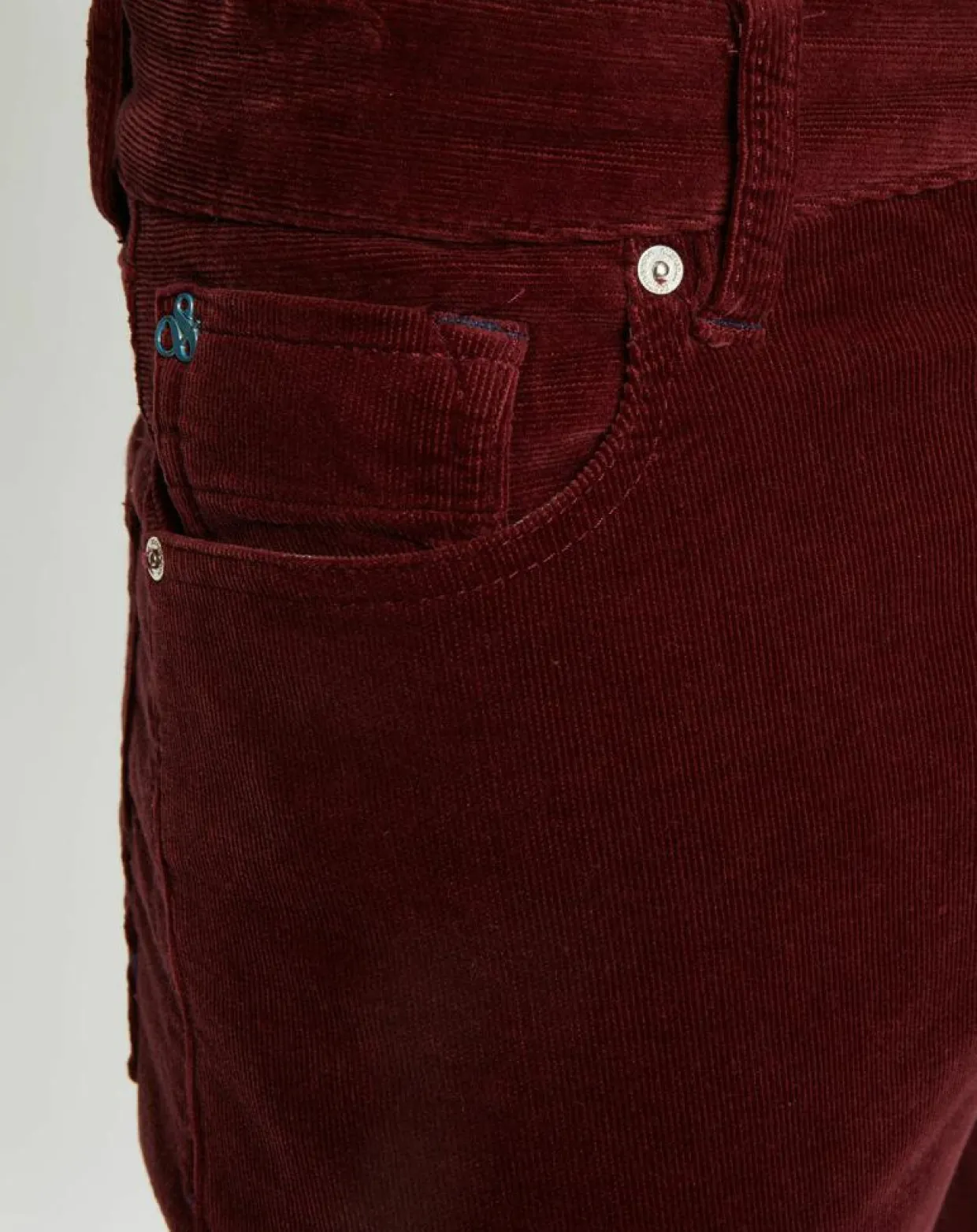Pantalon Slim Fit en Coton Bio mélangé Velours Milleraies Ralston Corduroy bordeaux-Scotch & Soda Hot