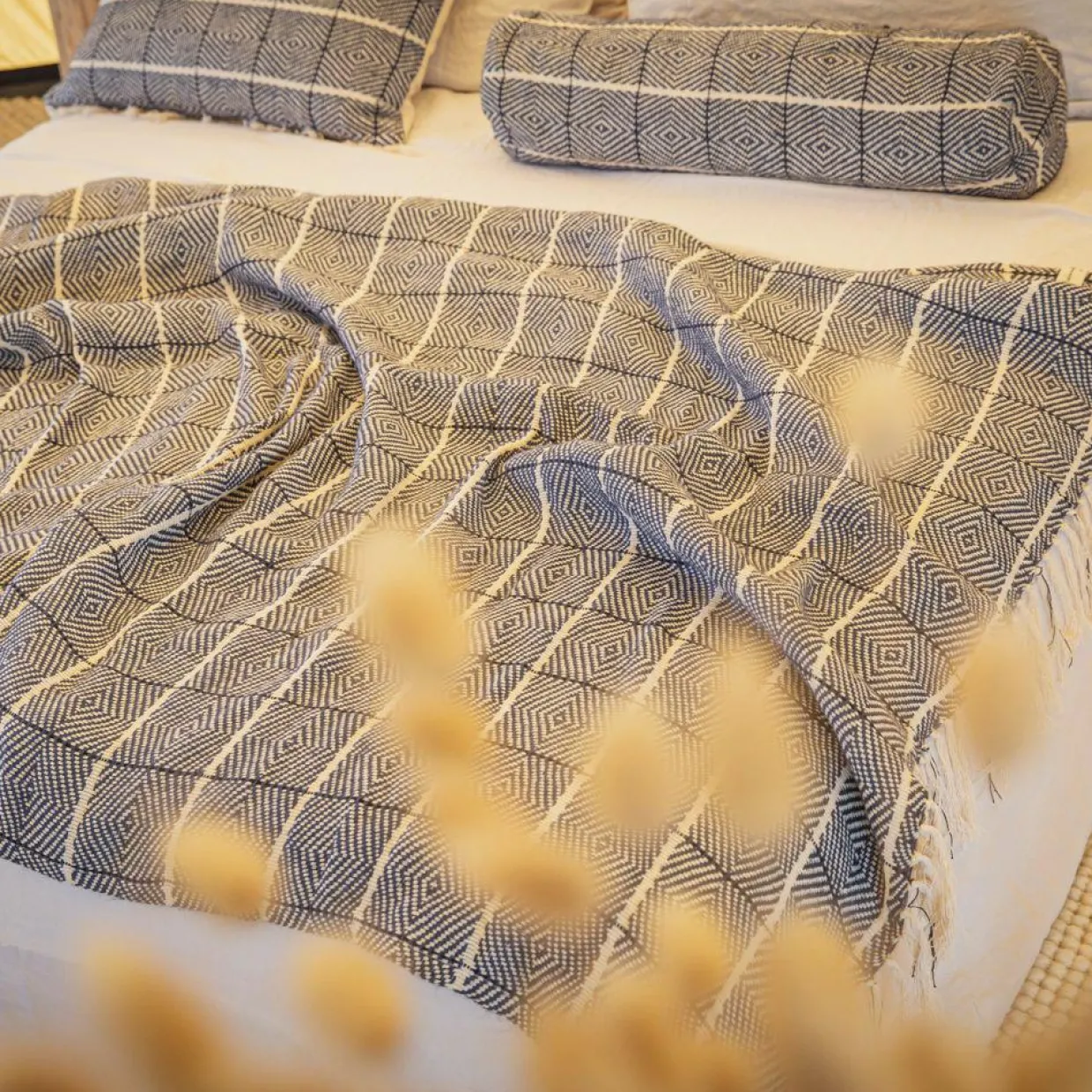 Plaid en lin et coton bleu 135x200cm-Bed and Philosophy Discount