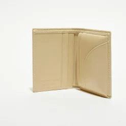 Femme Comme des Garçons Porte-Monnaie Et Portefeuilles^Porte-cartes classique en Cuir blanc cassé - 10.5x7.50x2.0 cm