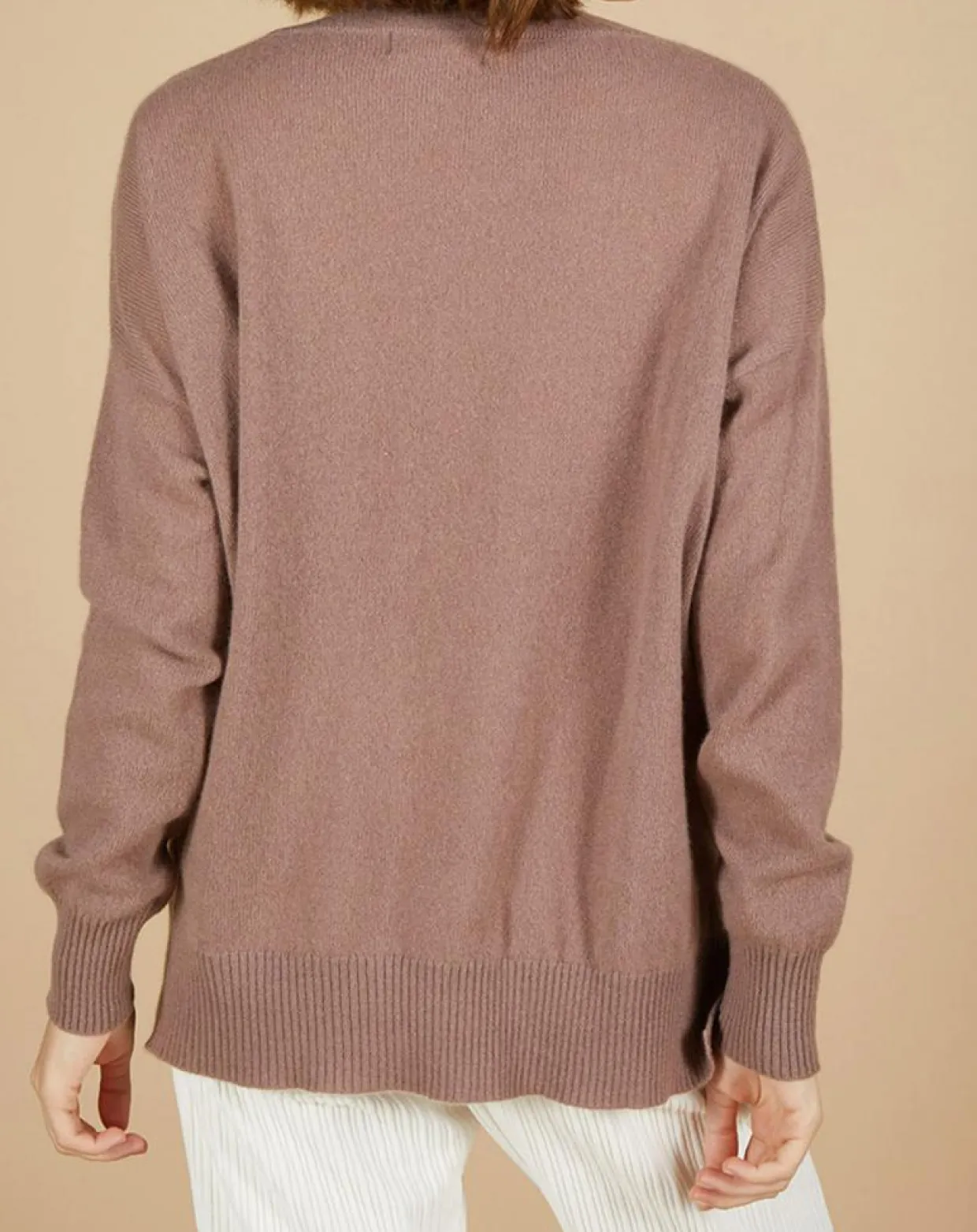 Pull 100% Cachemire Iris Col V profond oversize taupe-Cashmere Tribu Outlet