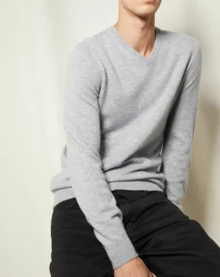 Homme Oscar et Louise Pulls^Pull 100% Cachemire Lucien col V gris clair