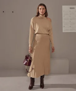 Pull Clémentine, col roulé, épaule dénudée marron moka-Rodier Clearance