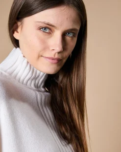 Femme Oscar et Louise Pulls^Pull en Laine & Cachemire Ambre col montant 4 côtes écru