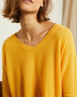 Femme Miss Cashmere Pulls^Pull poncho 100% Cachemire Axelle Col V moutarde