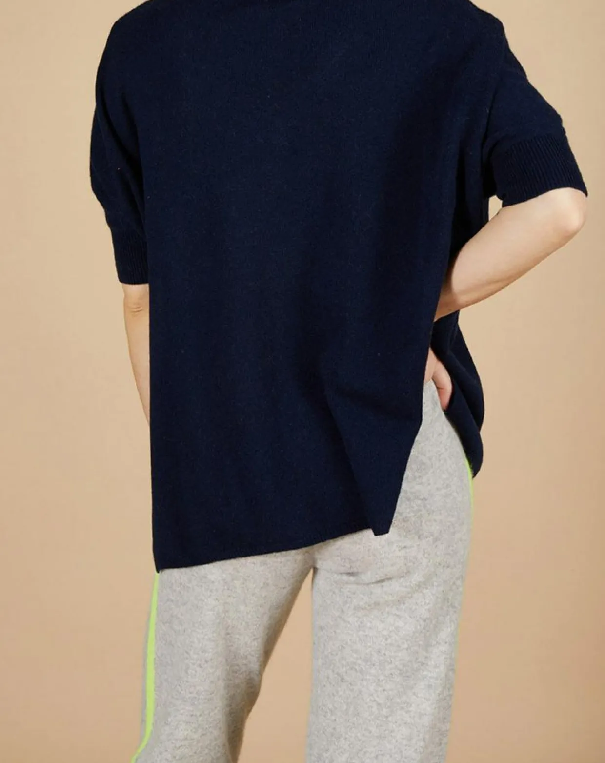 Femme Cashmere Tribu Pulls^Pull poncho 100% Cachemire Kelly col V manches courtes bleu nuit