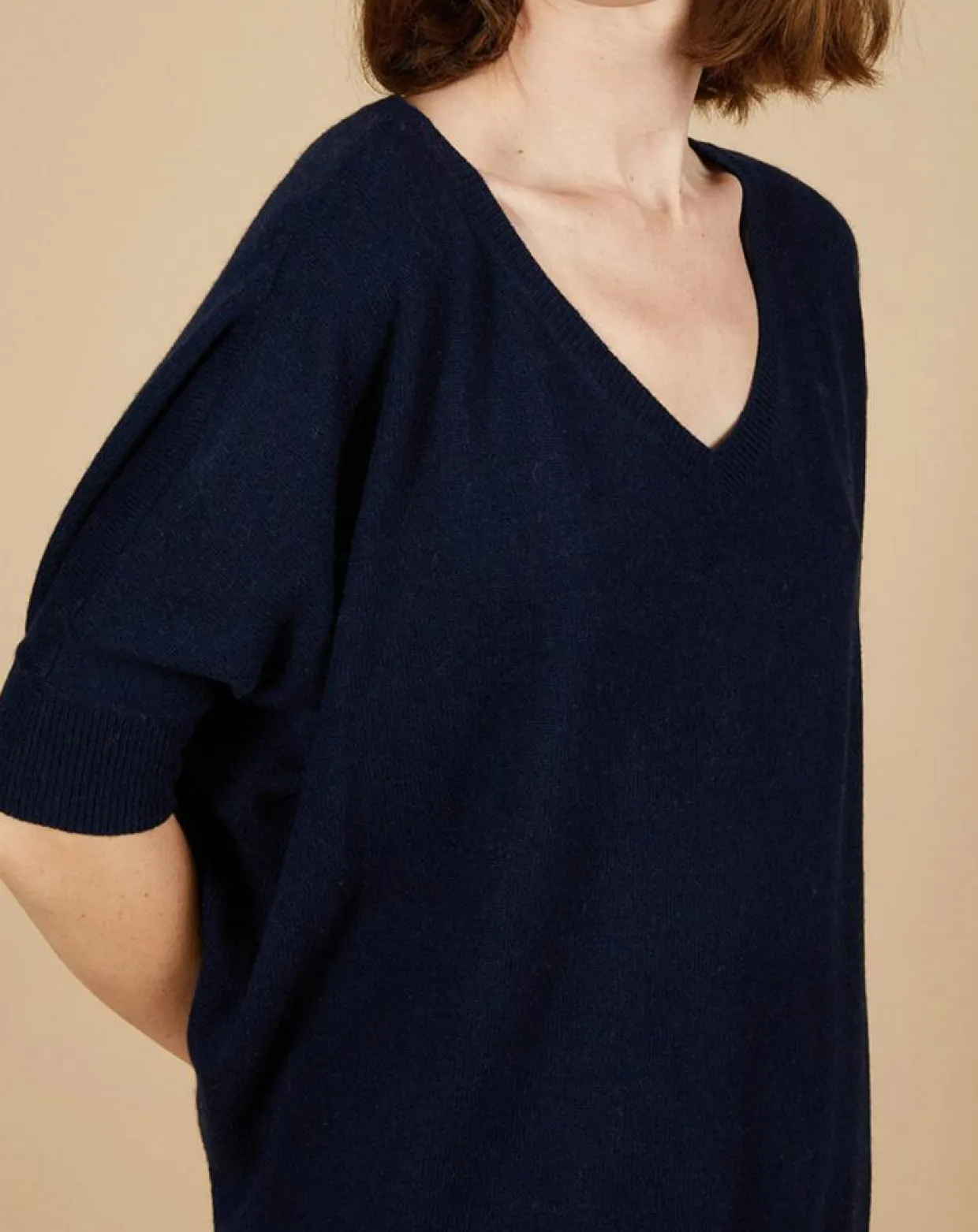Femme Cashmere Tribu Pulls^Pull poncho 100% Cachemire Kelly col V manches courtes bleu nuit