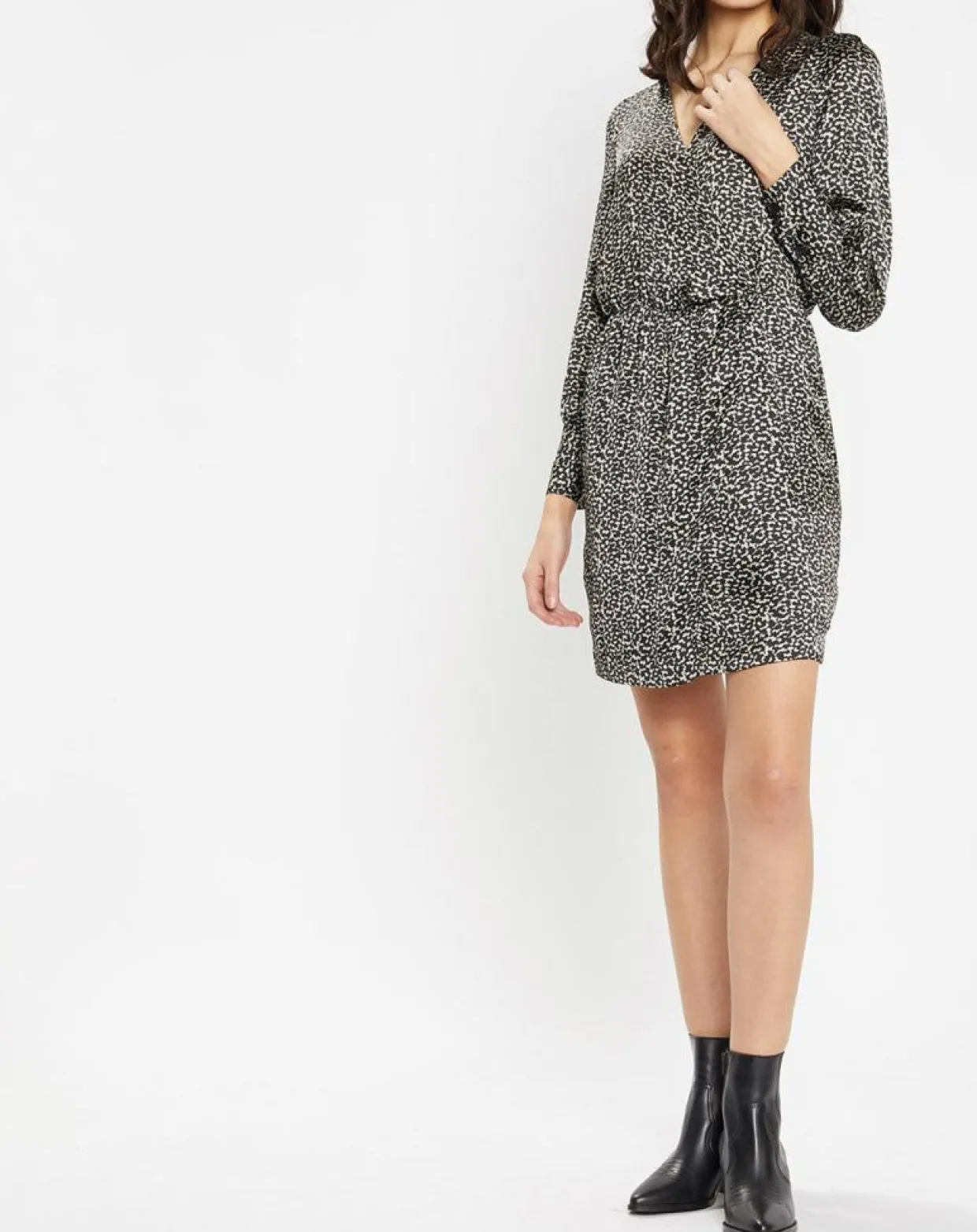 Femme Galeries Lafayette Robes^Robe courte portefeuille Carlotta imprimé fantaisie noir/écru