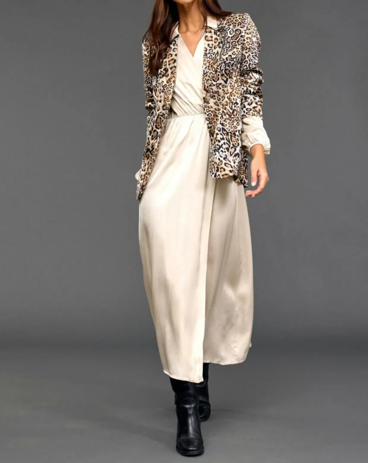 Robe Mayfair crème-Lauren Vidal Online