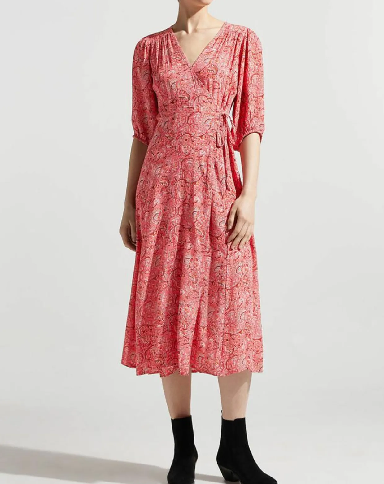 Femme Garance Paris Robes^Robe midi portefeuille Nacre imprimée rose