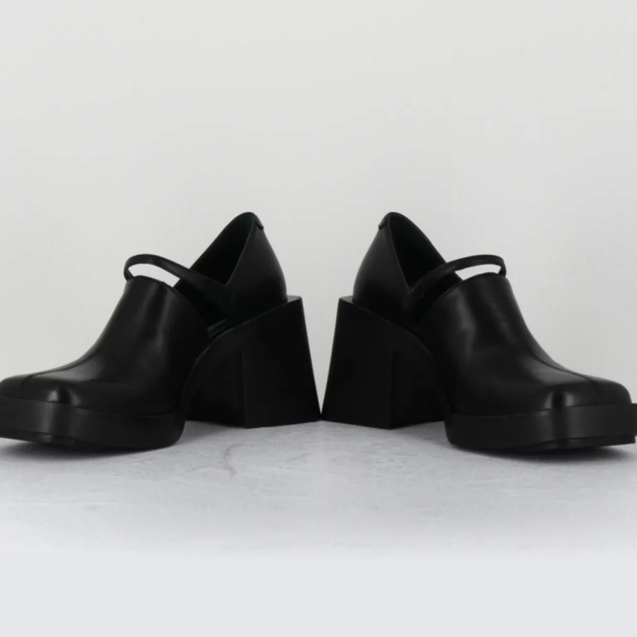 Femme Justine Clenquet Sandales À Talons^Sabots en Cuir Kim noirs - Talon 8 cm