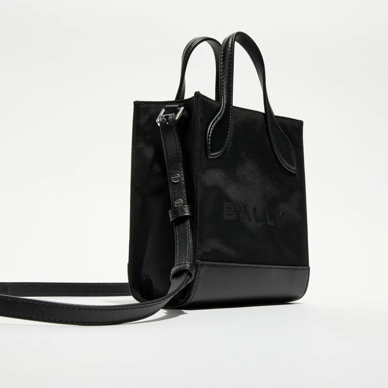 Femme Bally Sacs^Sac à main en Cuir avec logo noir - 22x18 cm