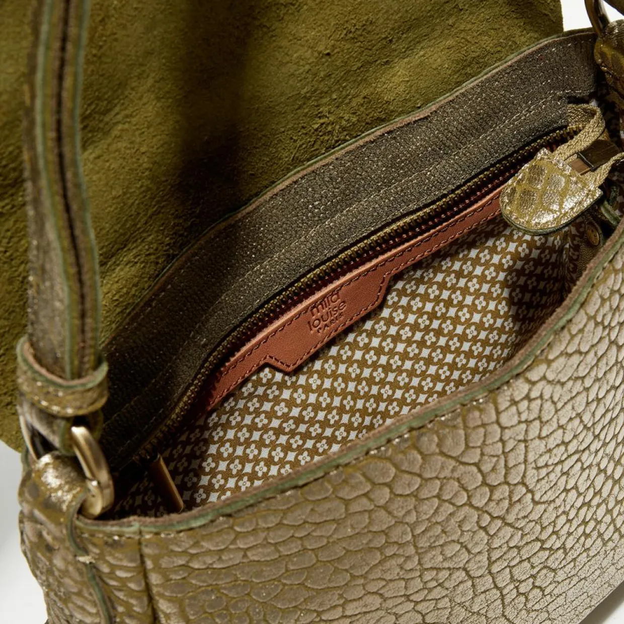 Sac besace en Cuir Bess J vert kaki - 25x20x7 cm-Mila Louise