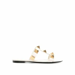 Femme Valentino Garavani Sandales Plates^Sandales plates en cuir à clous romains crème