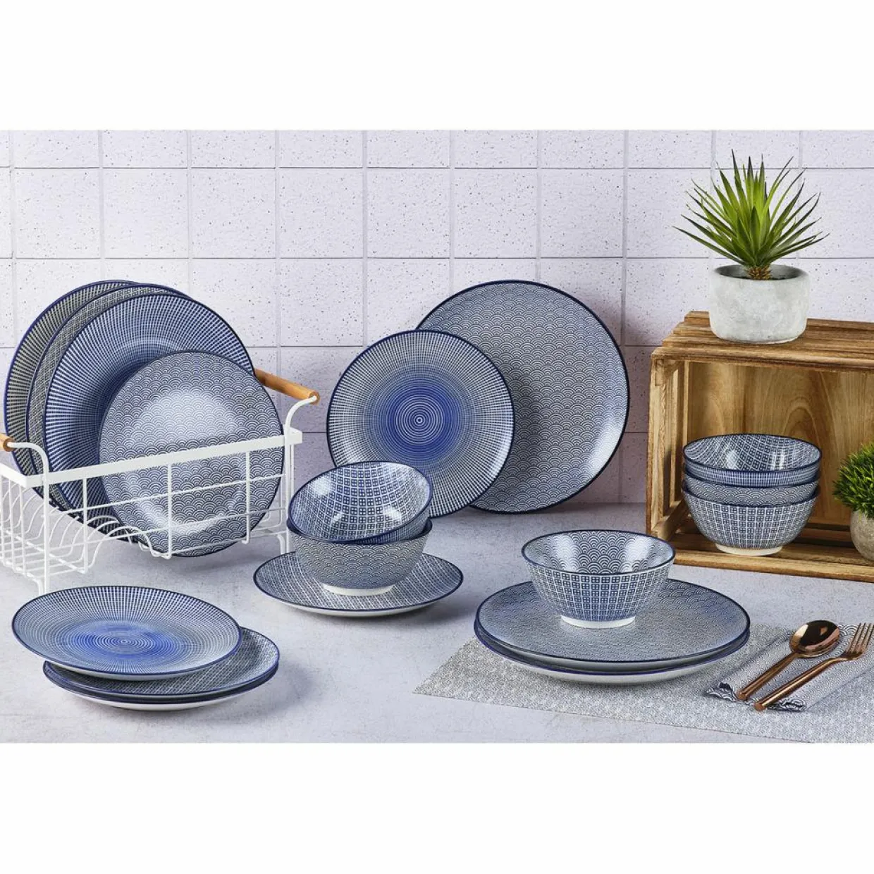 Bjorn Assiettes^Service Les essentiels Dark bleu foncé - 18 pièces