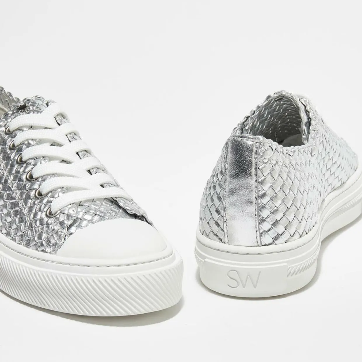 Sneakers en Cuir Wova Low-Top argentées-Stuart Weitzman