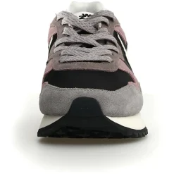 Sneakers en Cuir Yak noires-W6YZ