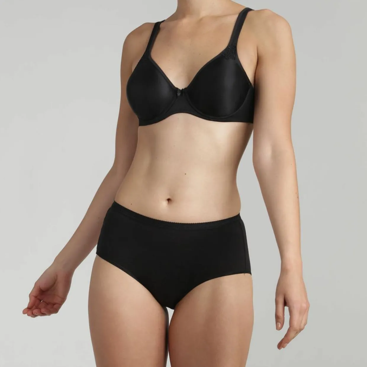 Soutien-gorge avec armatures Essentiel Support noir-Playtex Online
